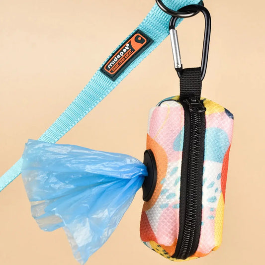 Stylish Pet Waste Bag Holder – Clip & Go! 🧼