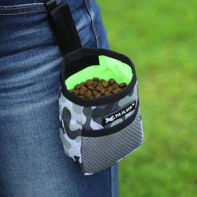 Pet Training Treat Pouch – Snack & Reward Waist Bag for Dogs