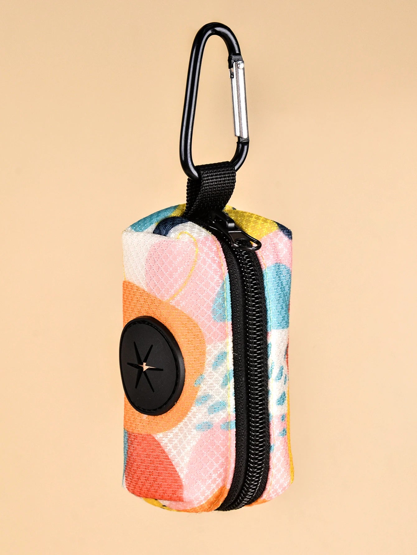 Stylish Pet Waste Bag Holder – Clip & Go! 🧼